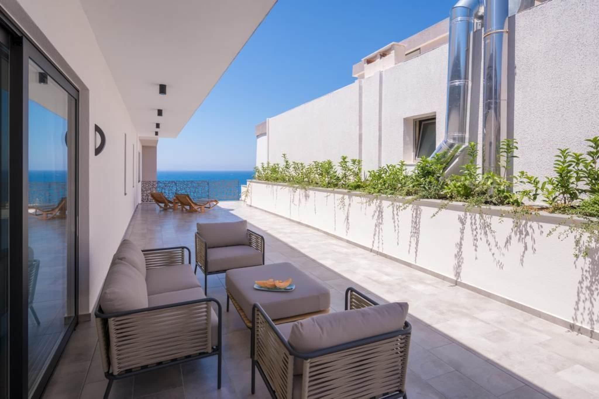 Glow Boutique Hotel & Suites - photo