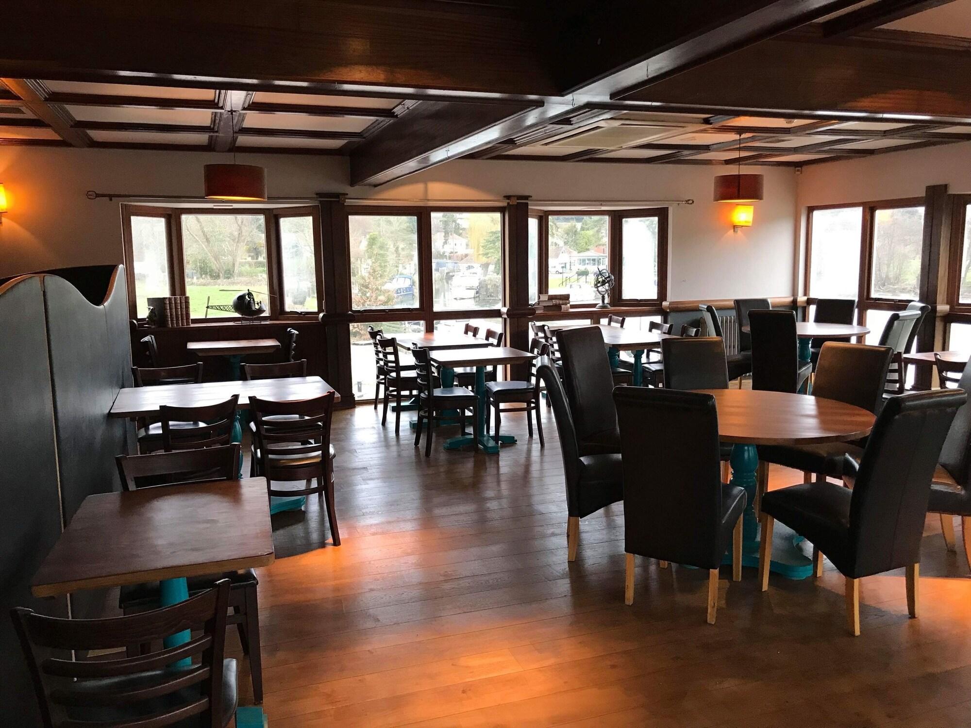 The Riverside Inn