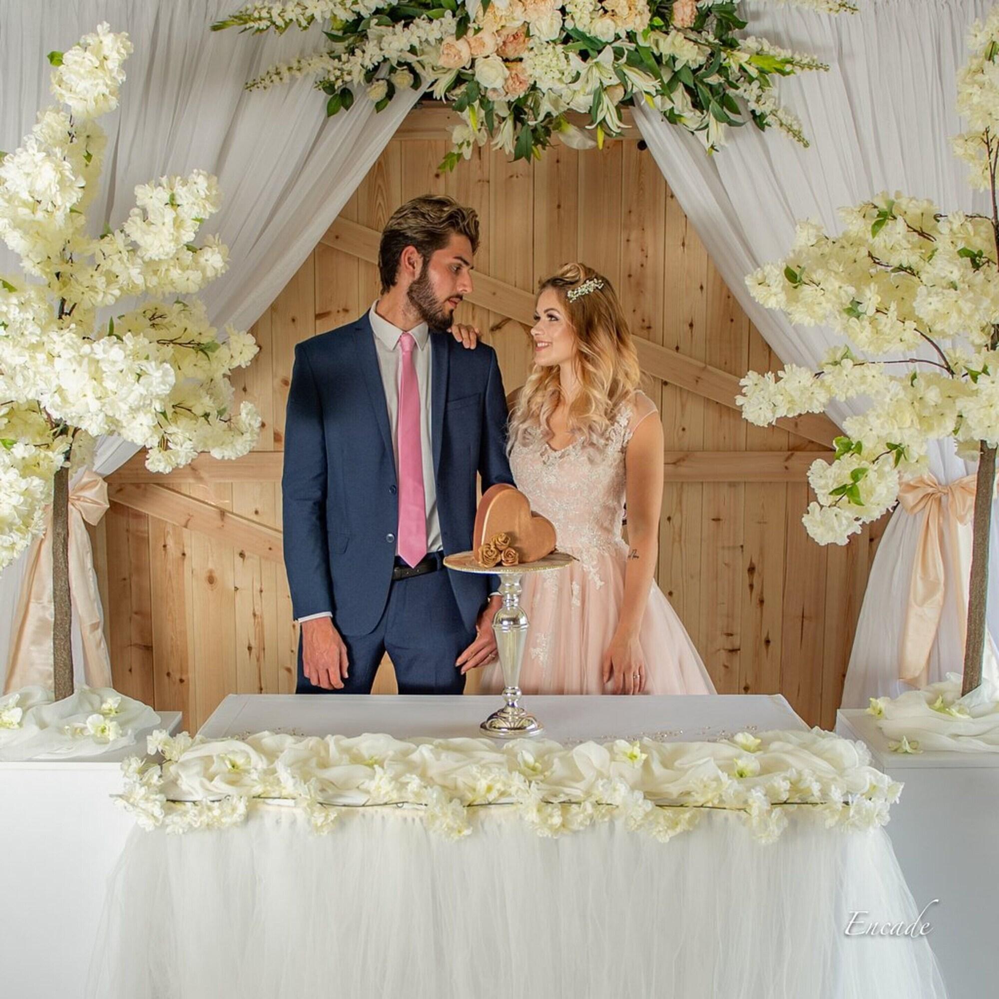 Cave Hotel and Golf Resort by null