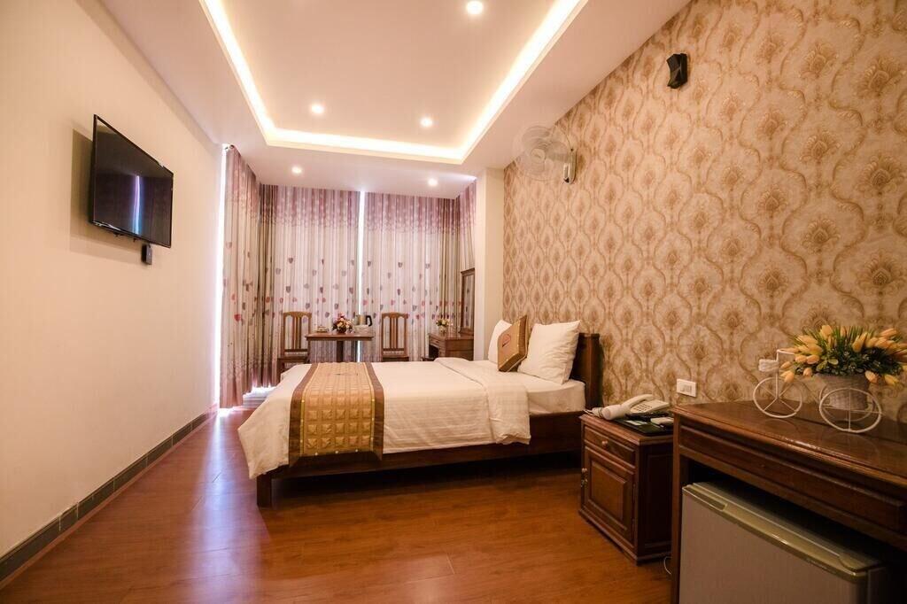 Y Linh Hotel