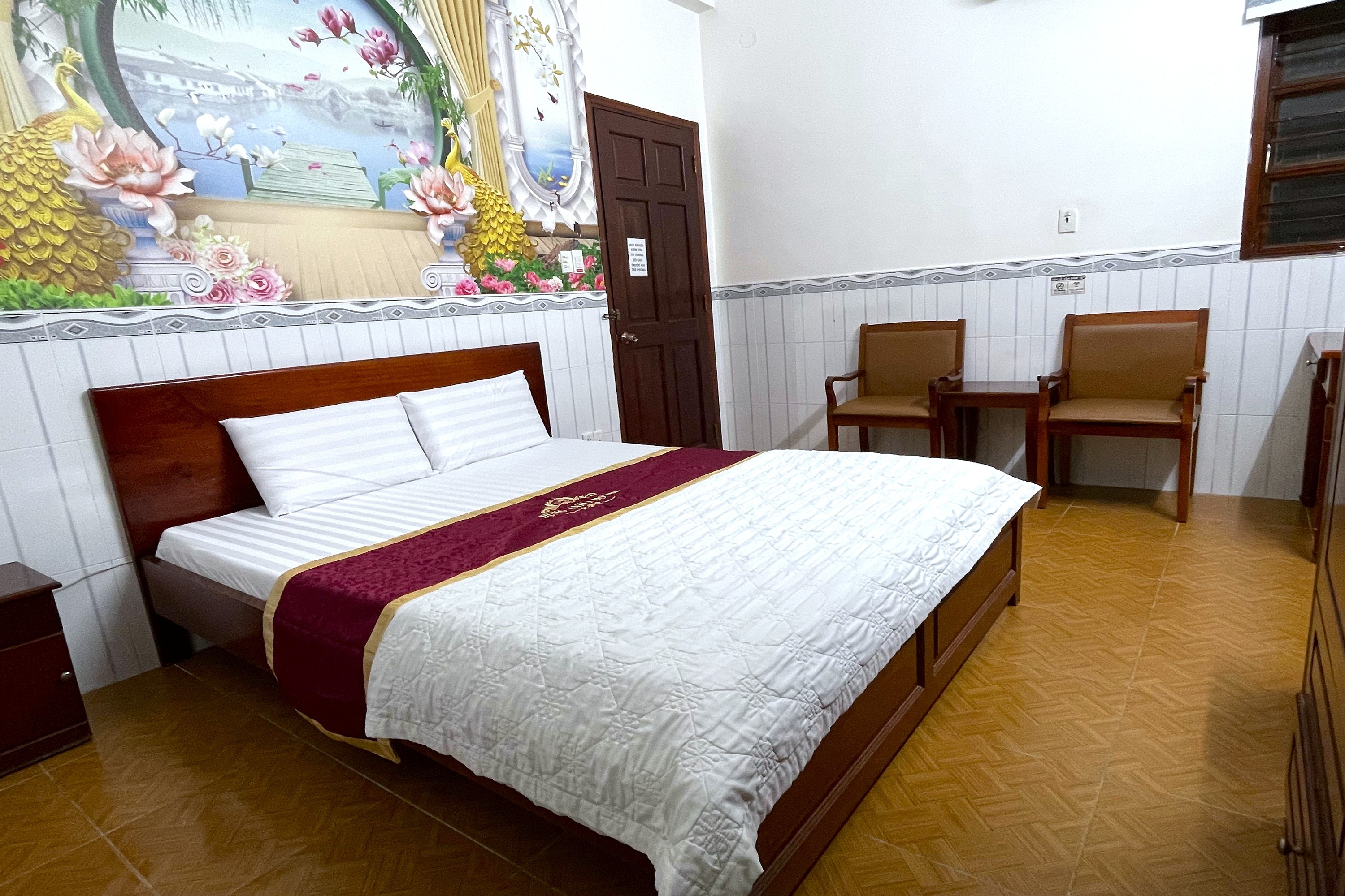 Hung Anh Hotel by ZUZU