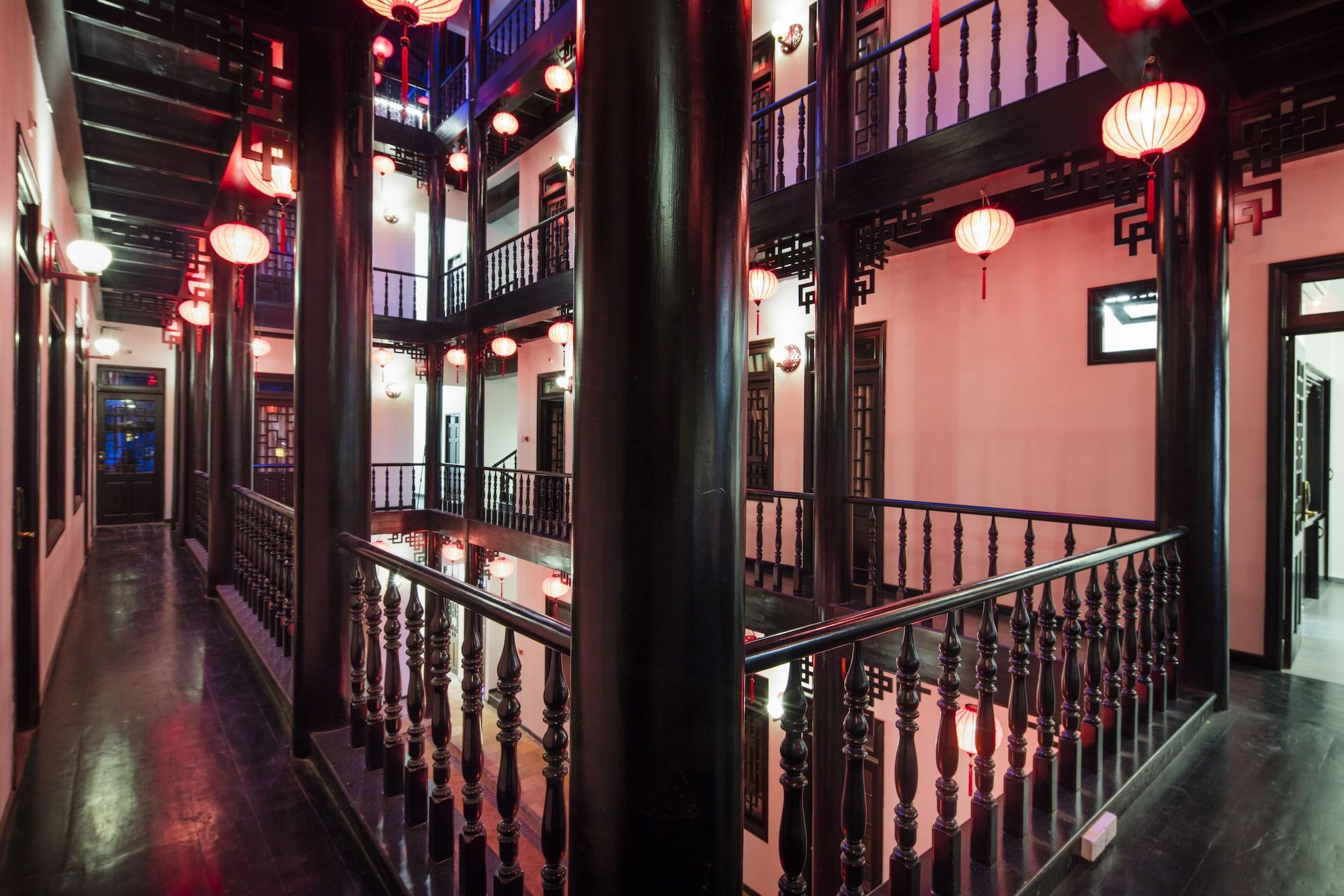 Phu House - фото