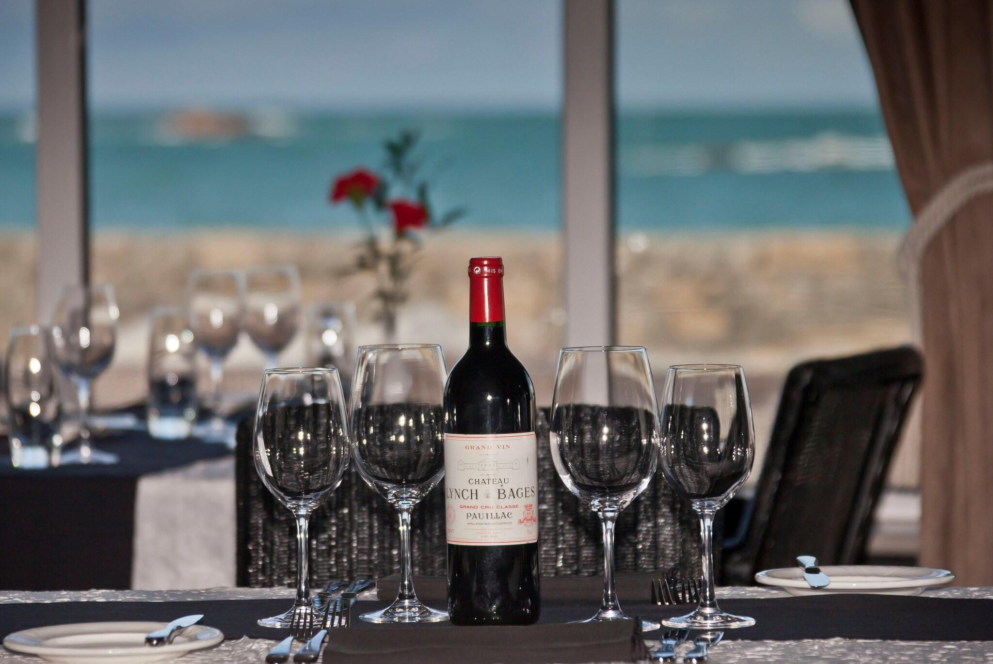 Cobo Bay Hotel & The Beach Terrace by null