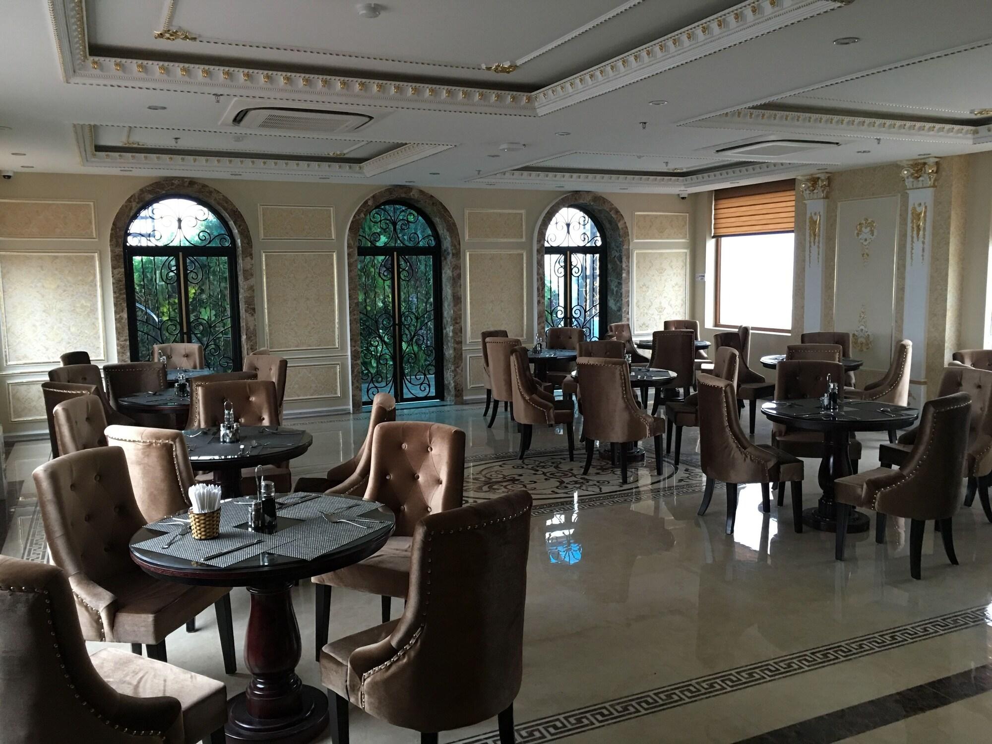 Phuc Anh Hotel