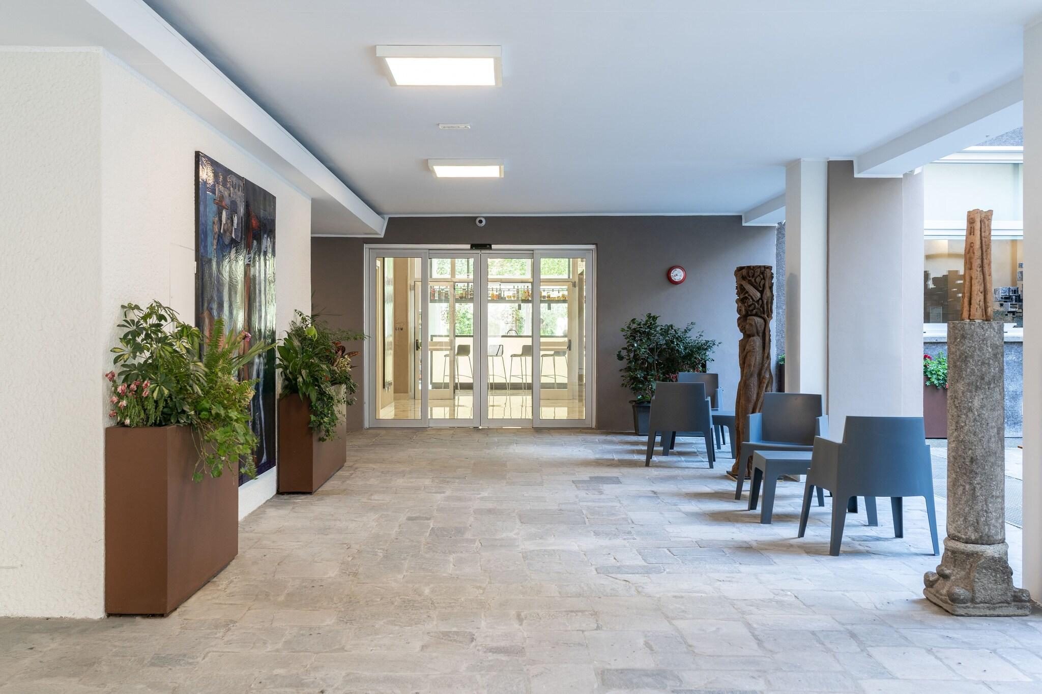 Hotel Milano Castello - photo