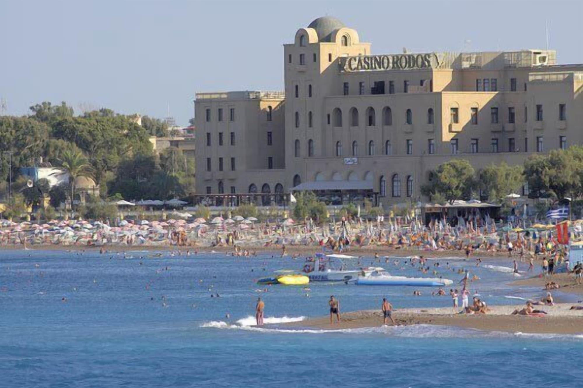 Grande Albergo Delle Rose - photo