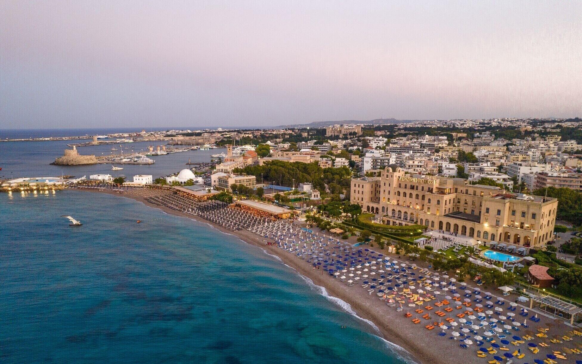 Grande Albergo Delle Rose - photo