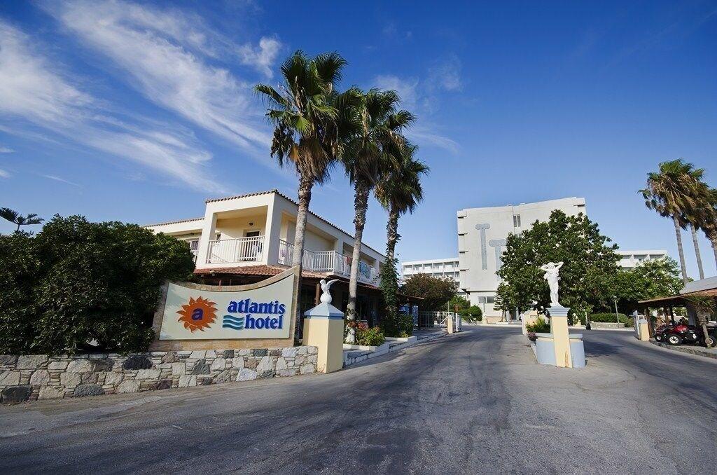 Atlantis Hotel by null