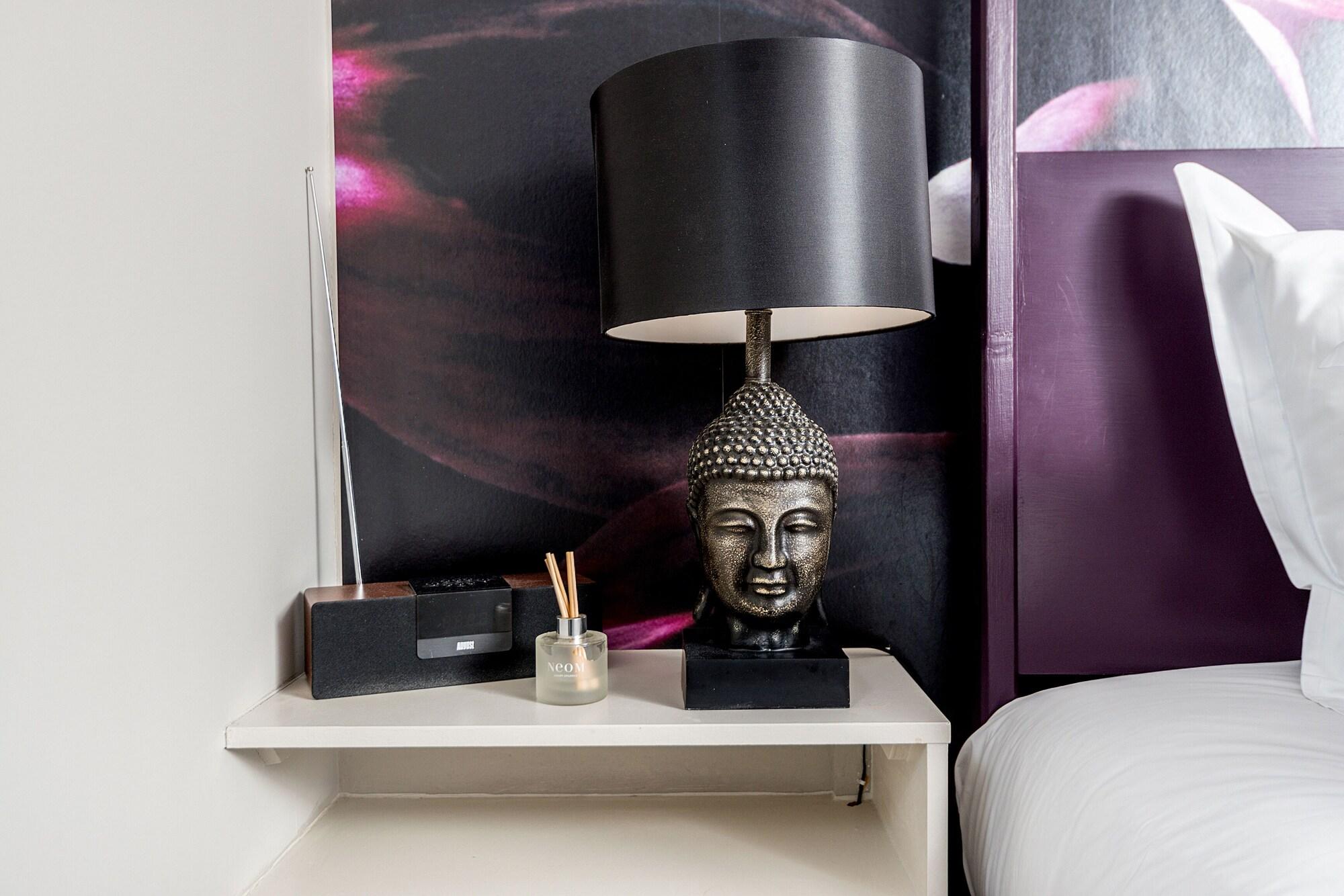 The Fox at Hurley by null