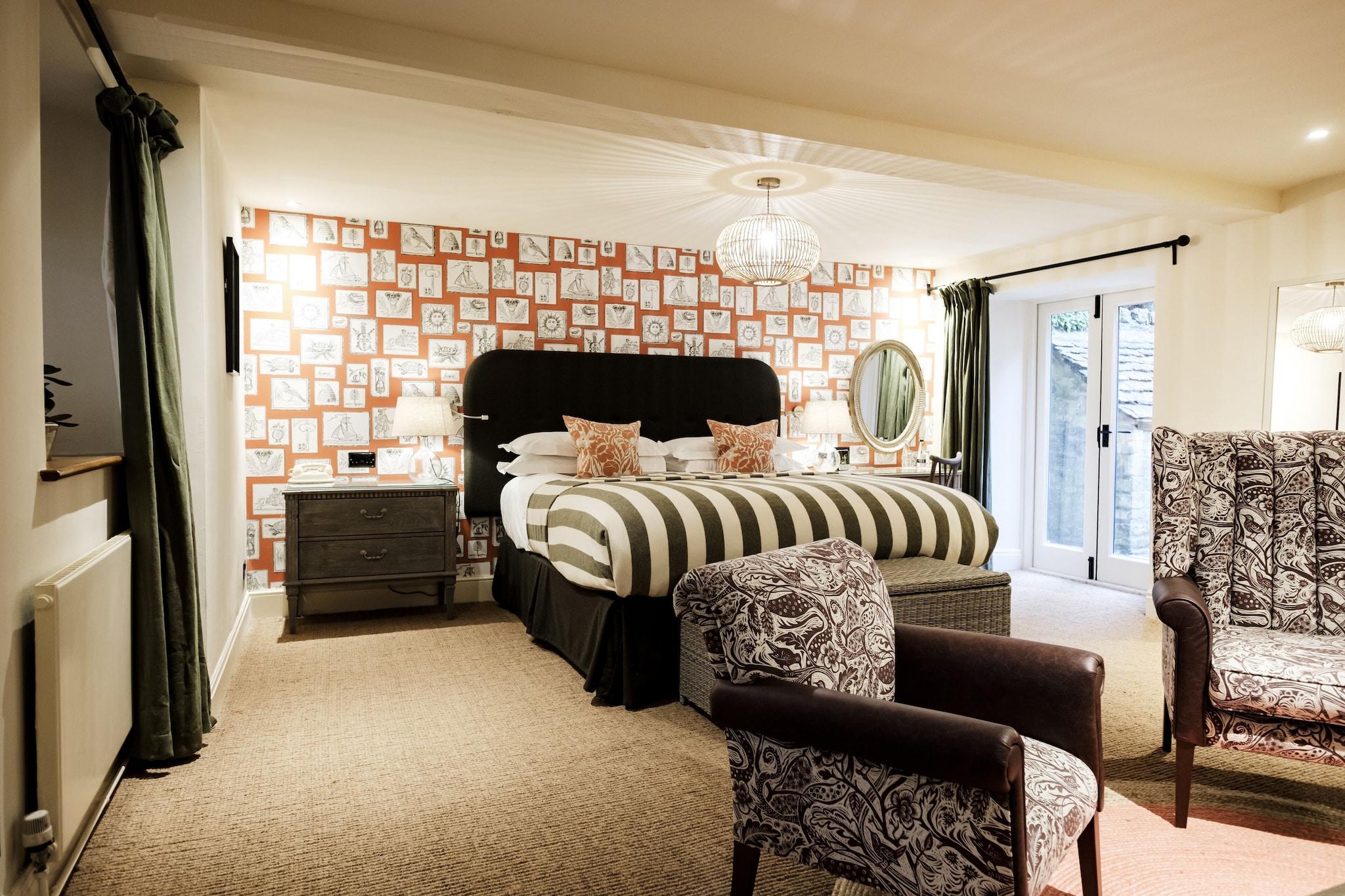 The Close Hotel by null