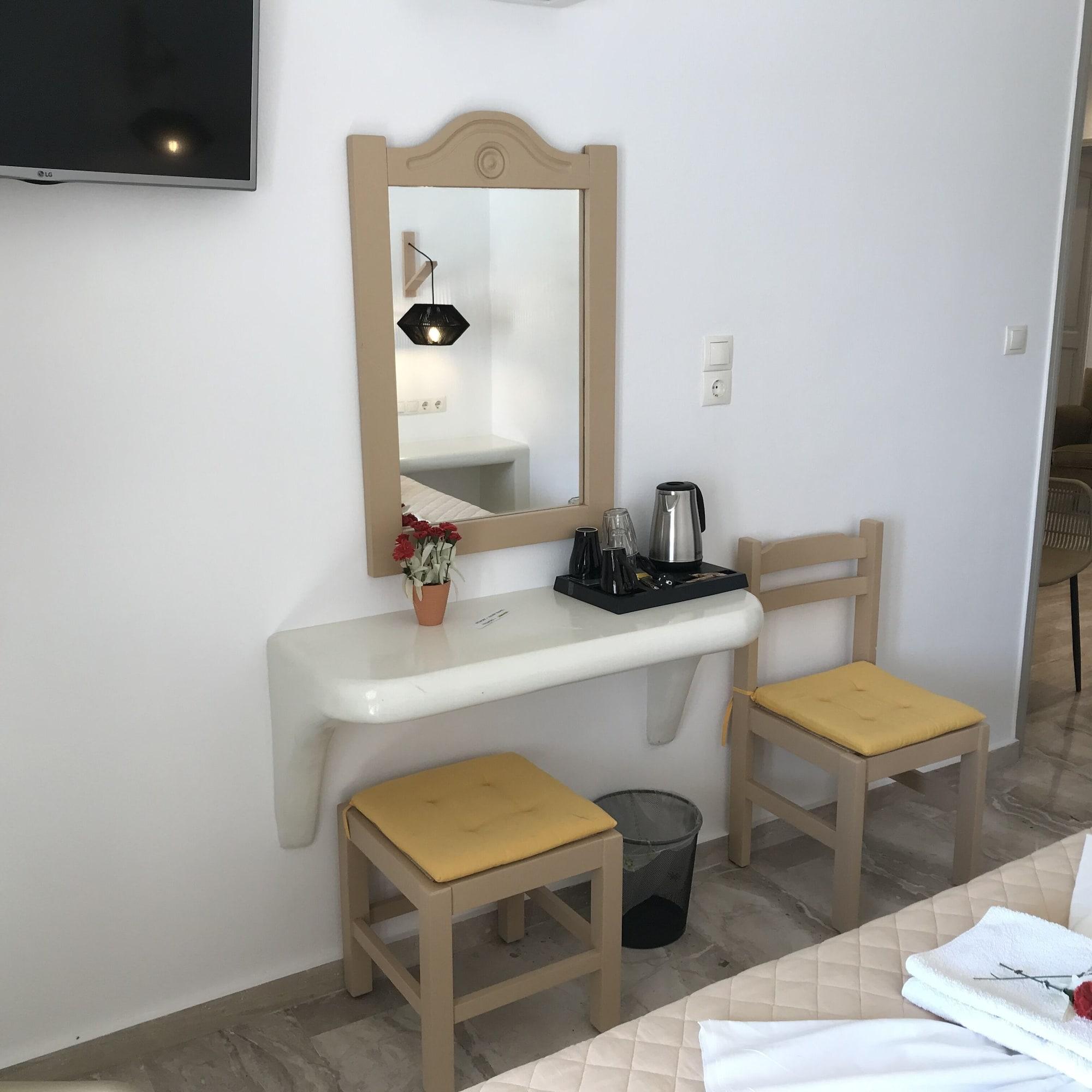 Vassiliki Rooms