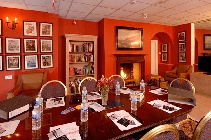 Royal Harbour Hotel