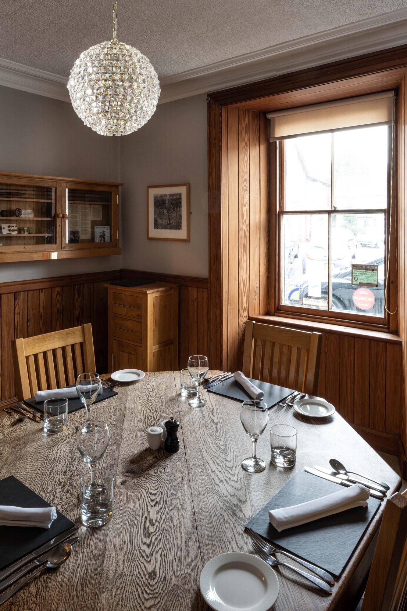 Y Talbot Tregaron by null