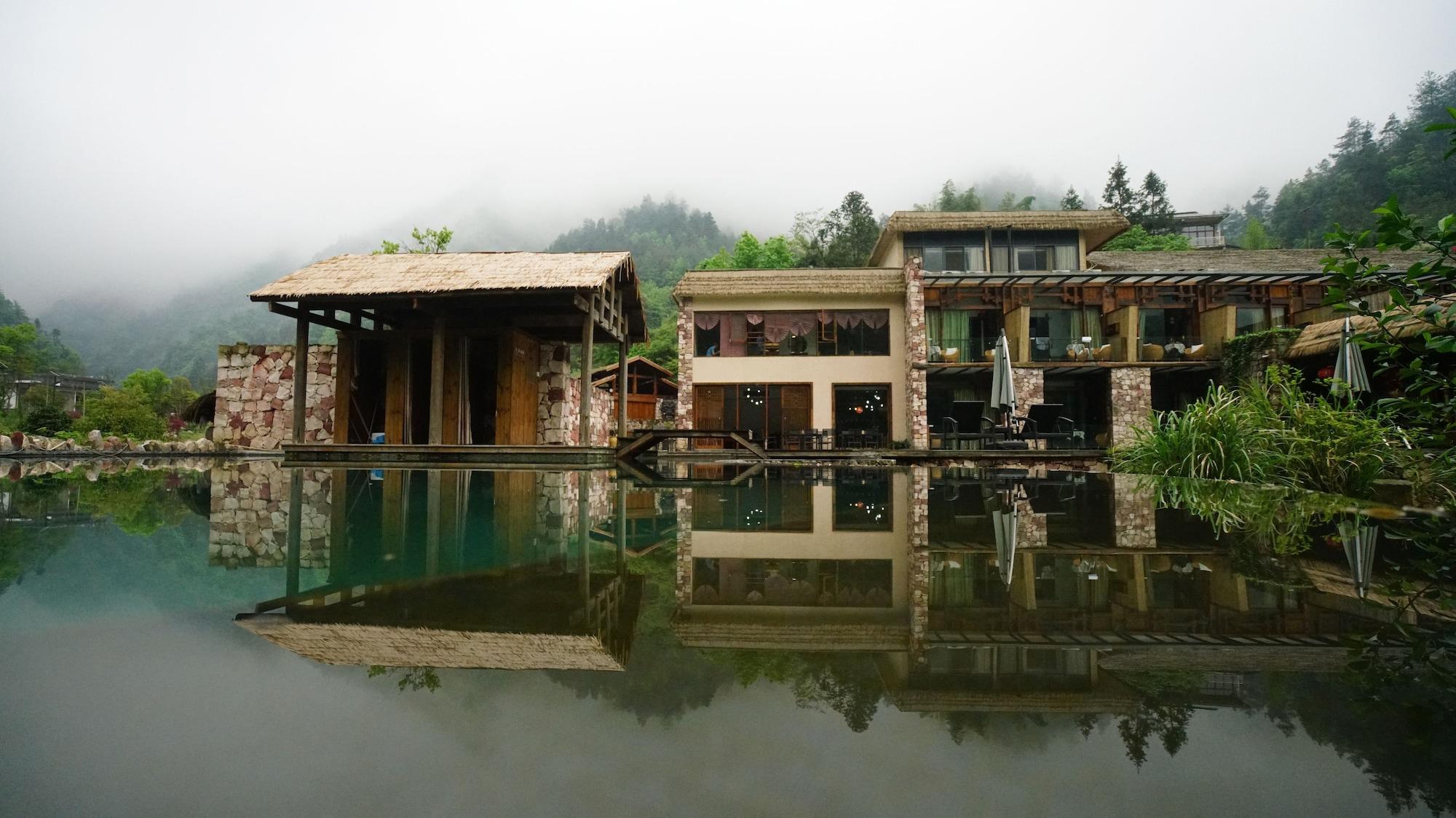 Homeward Mountain Hotel