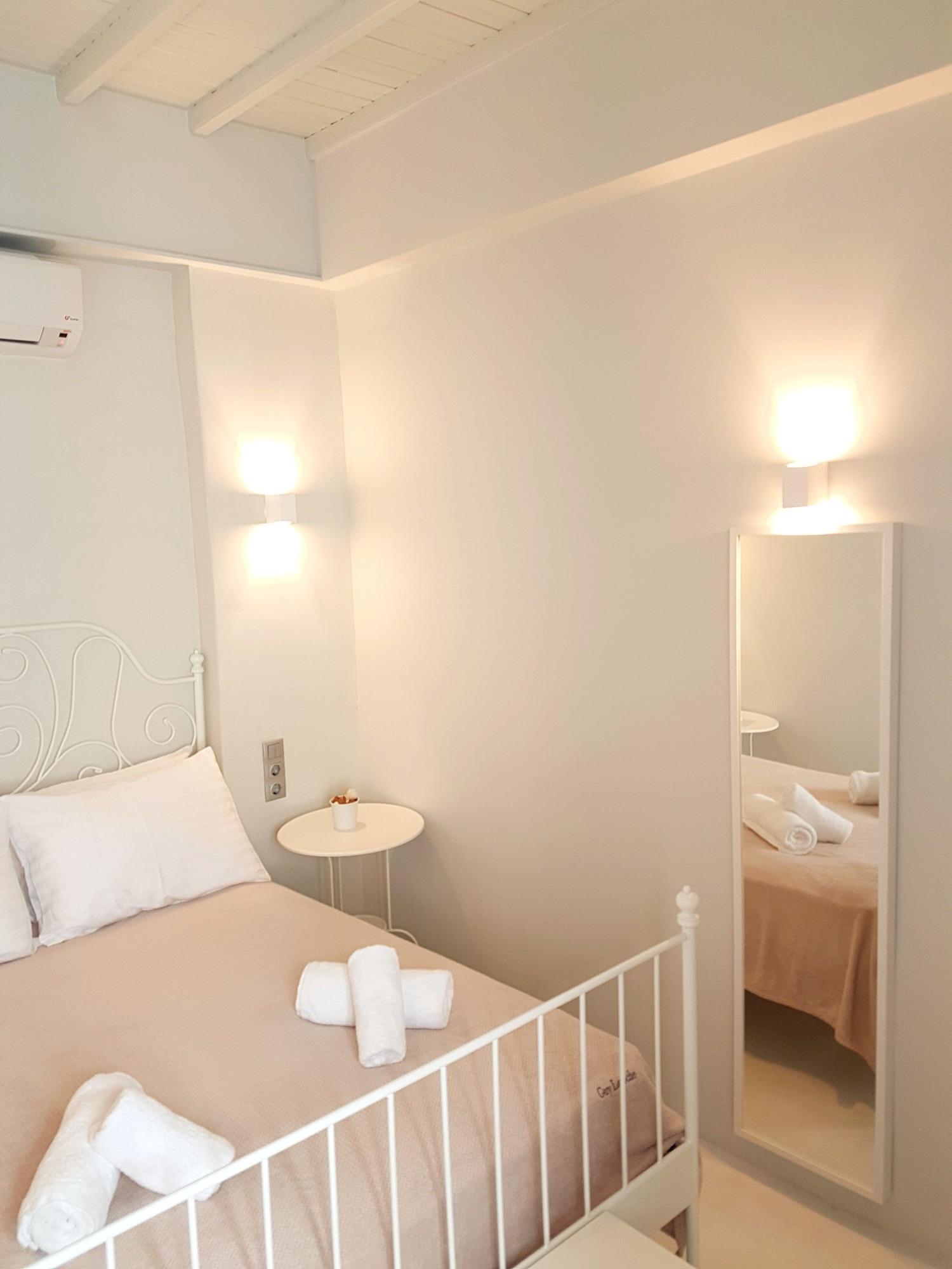 Lefteris Hotel & Apartments by null