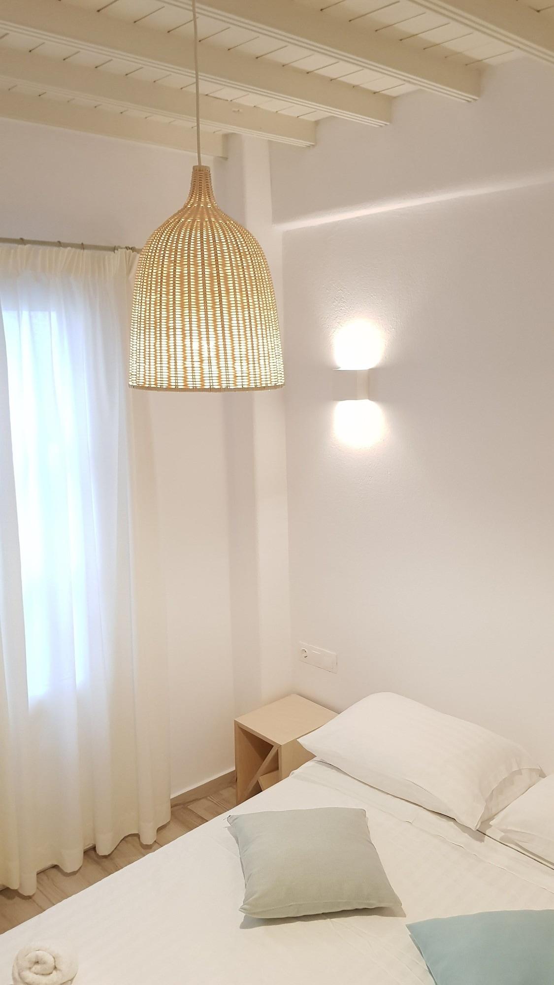 Lefteris Hotel & Apartments by null