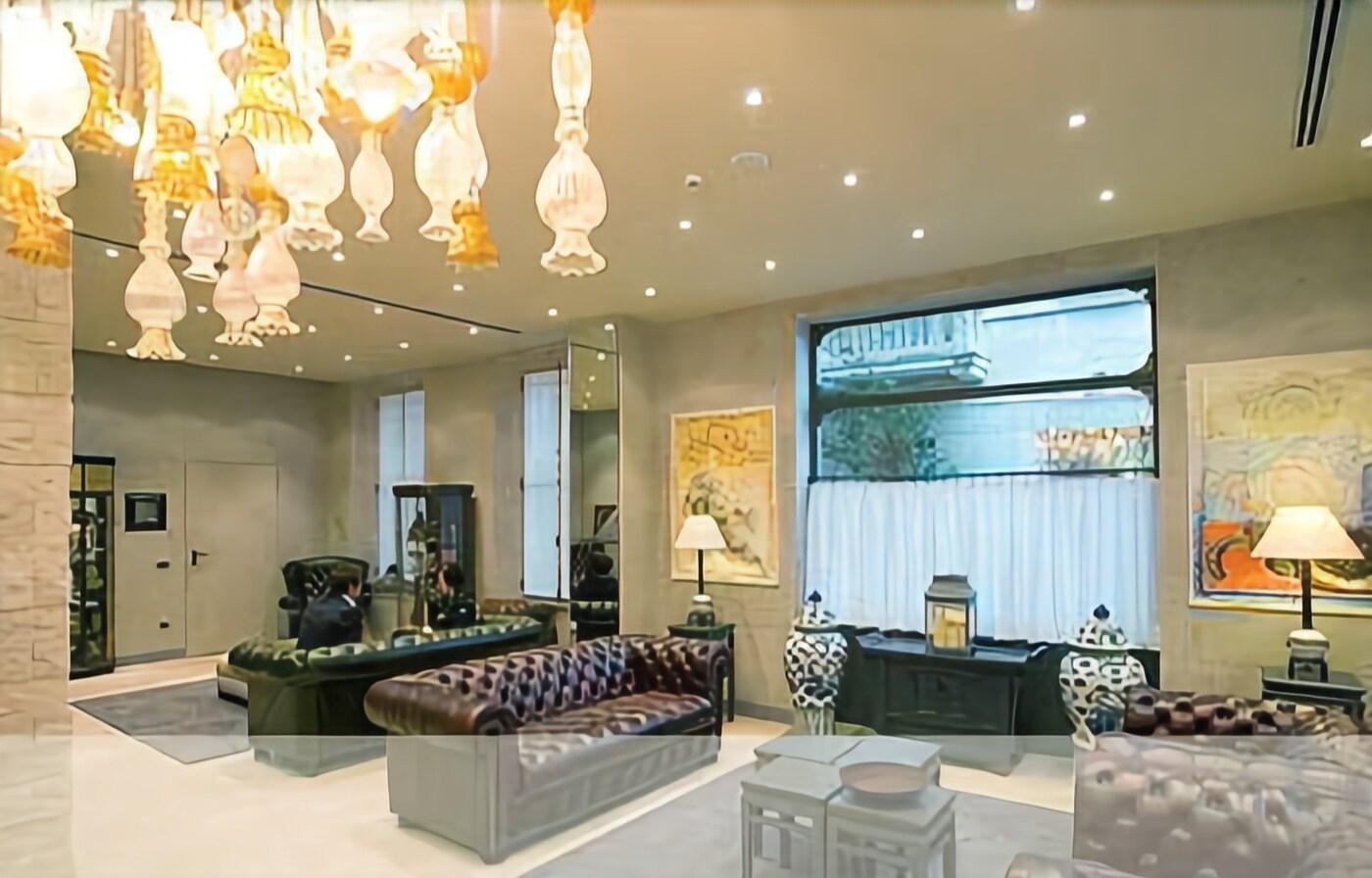 Hotel Century by null