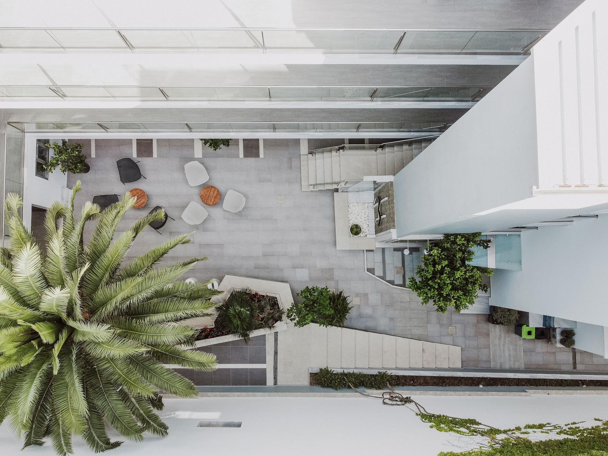 Margarita Sea Side Hotel - фото