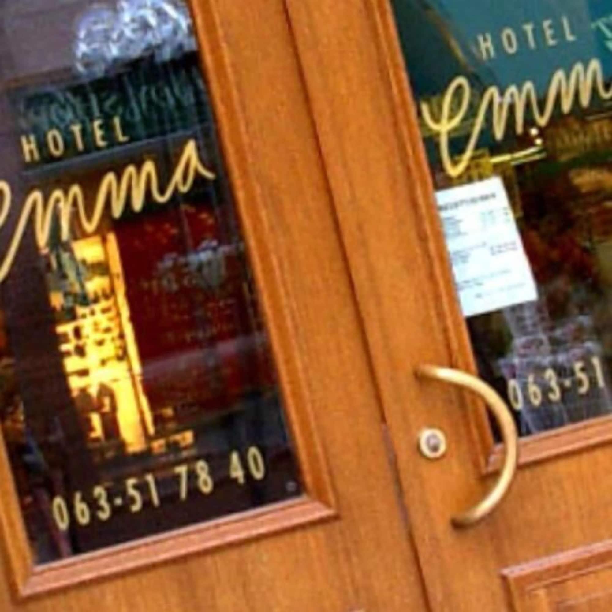 Emma by null