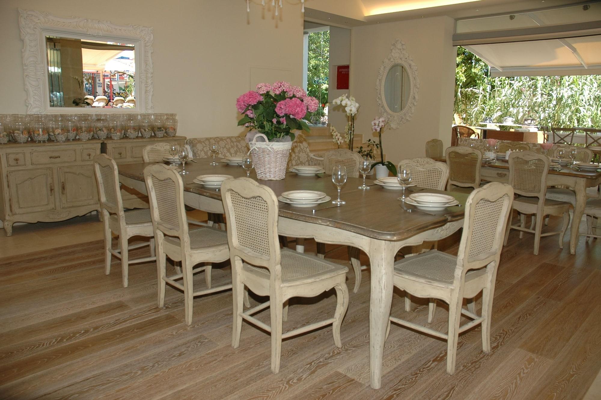 Drossia Hotel