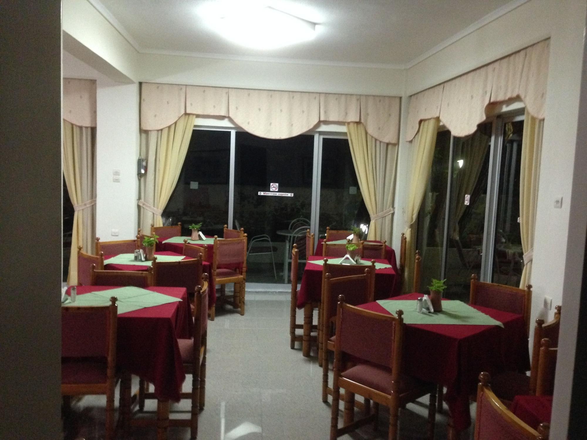 Phaethon Hotel