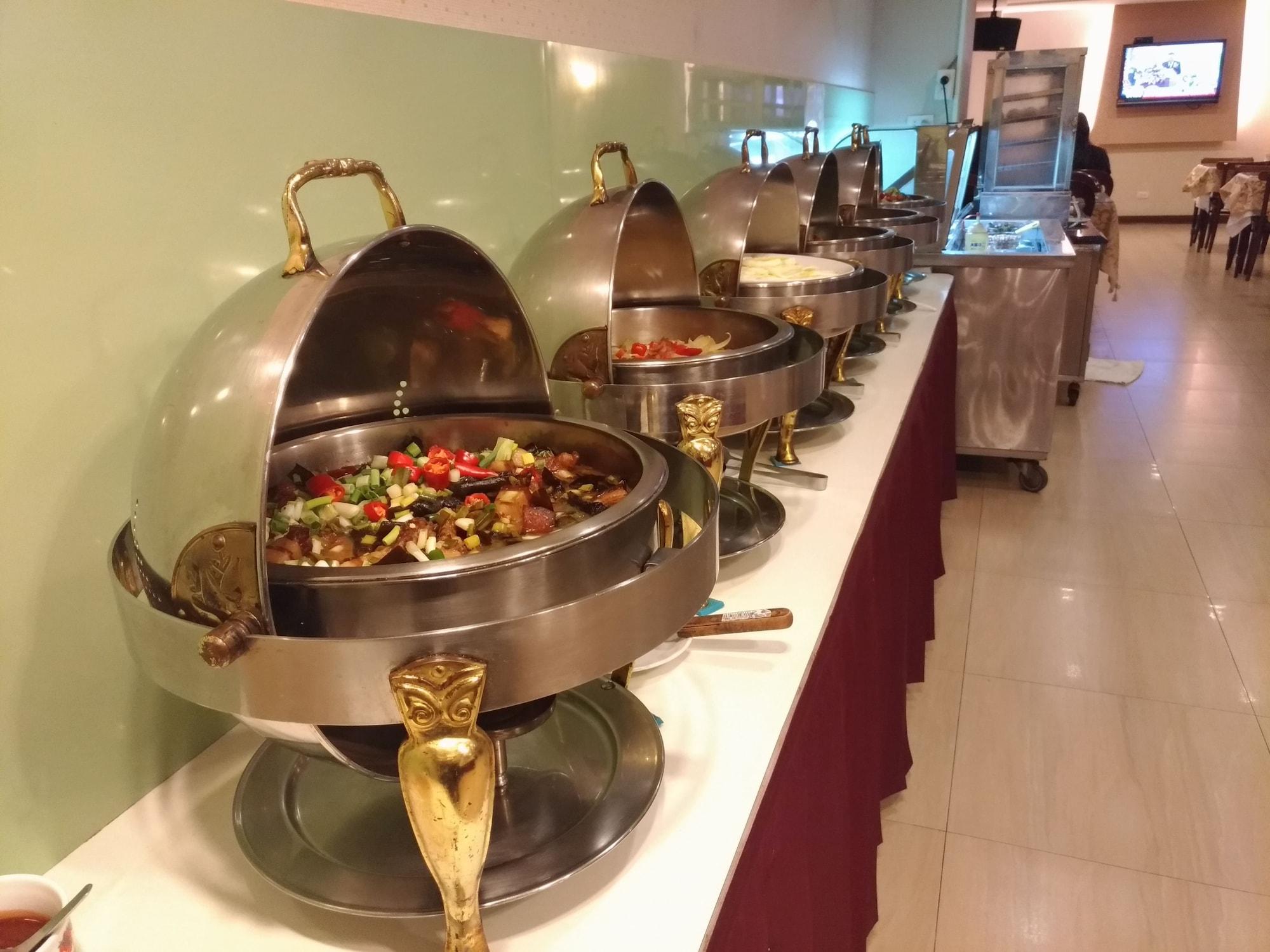 Puyisy Business Hotel