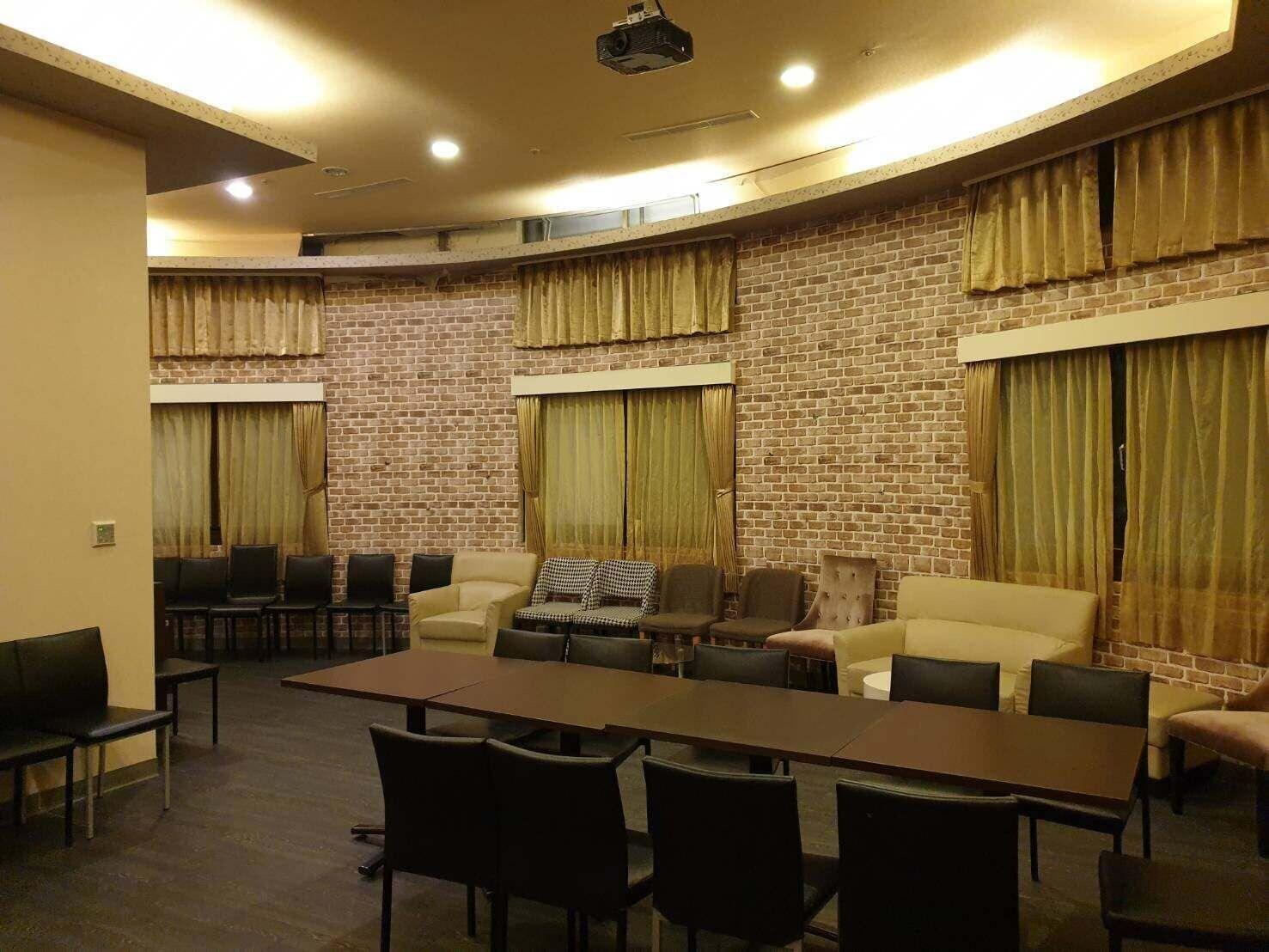 Crystal Hotel