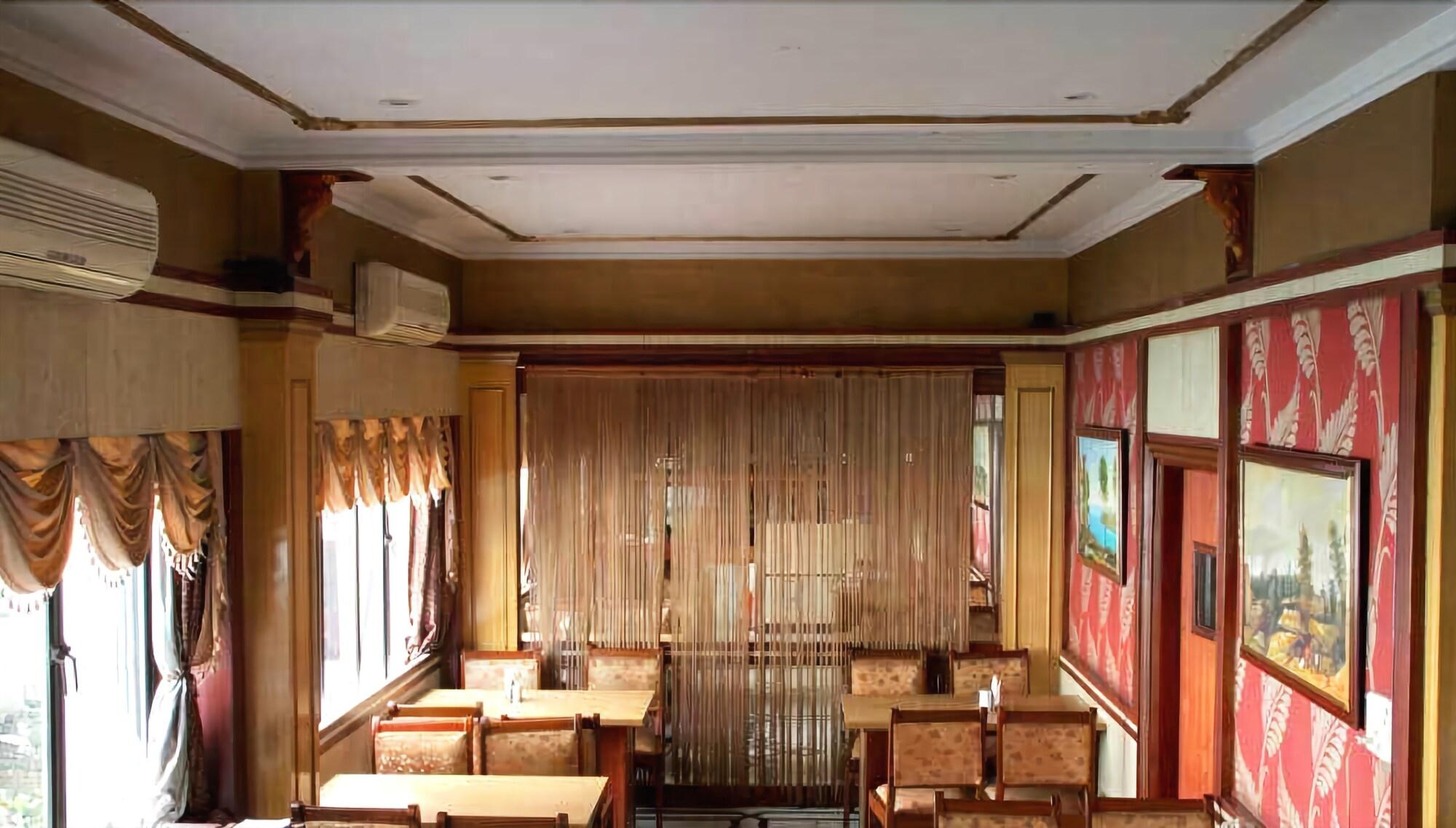 Pallavi International Hotel