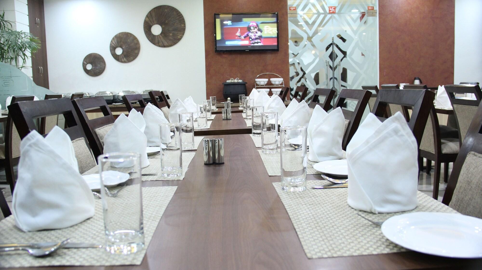 Clarks Inn Mathura