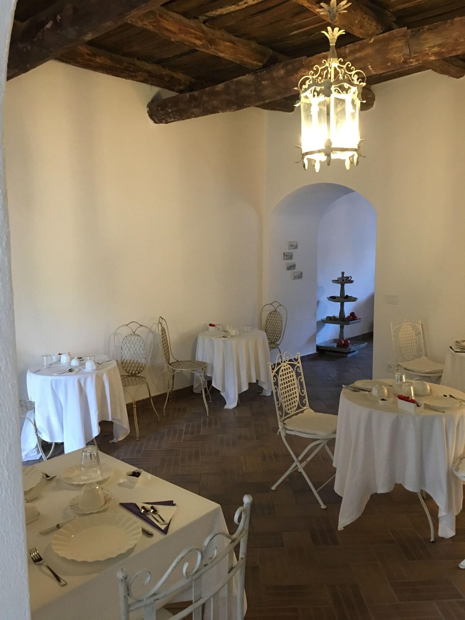 Palazzo Cacace