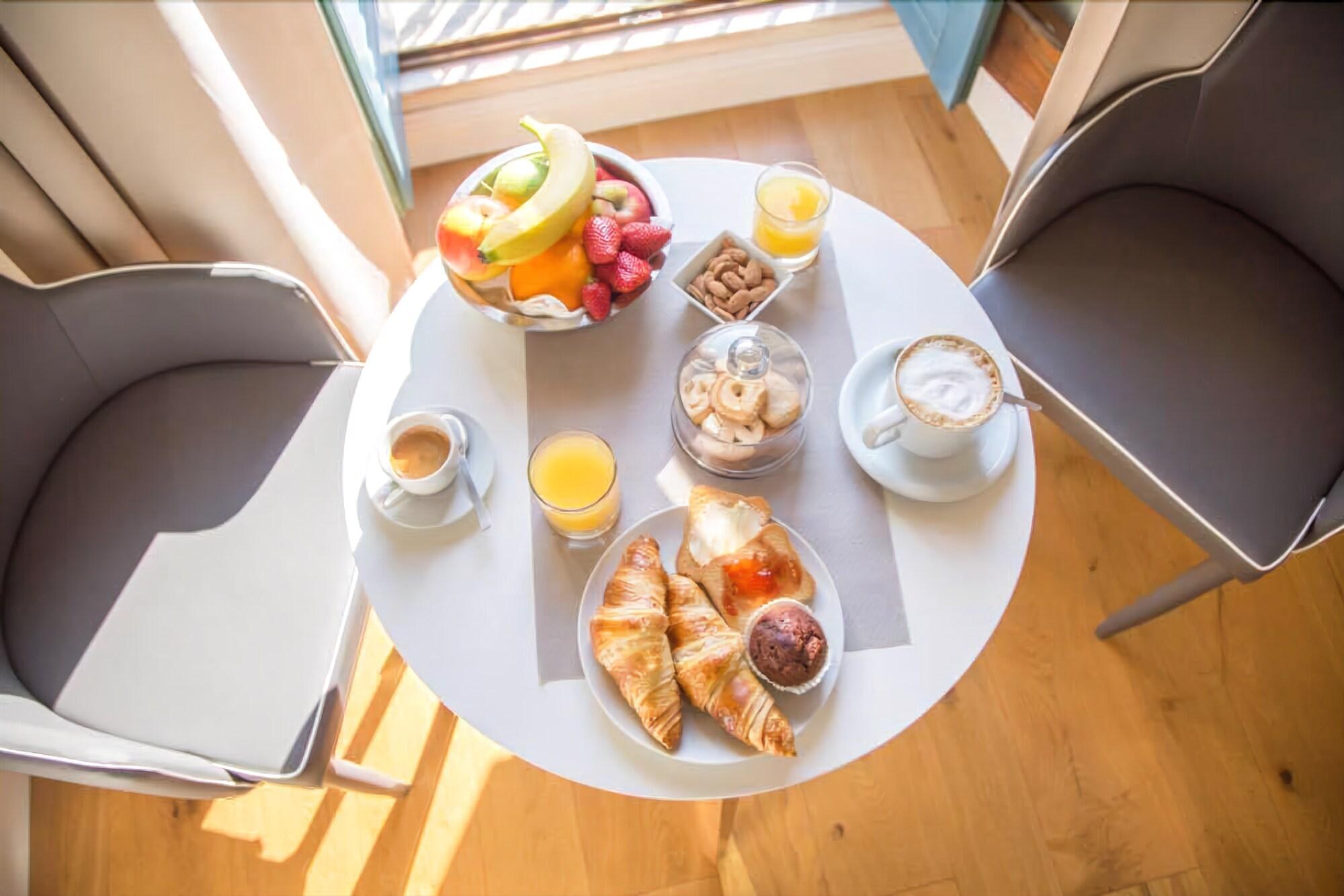 Antico Corso Charme B&B