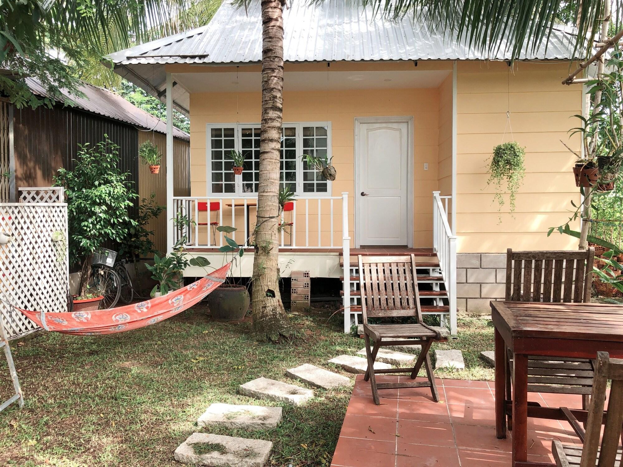 Tropical Garden Homestay - фото