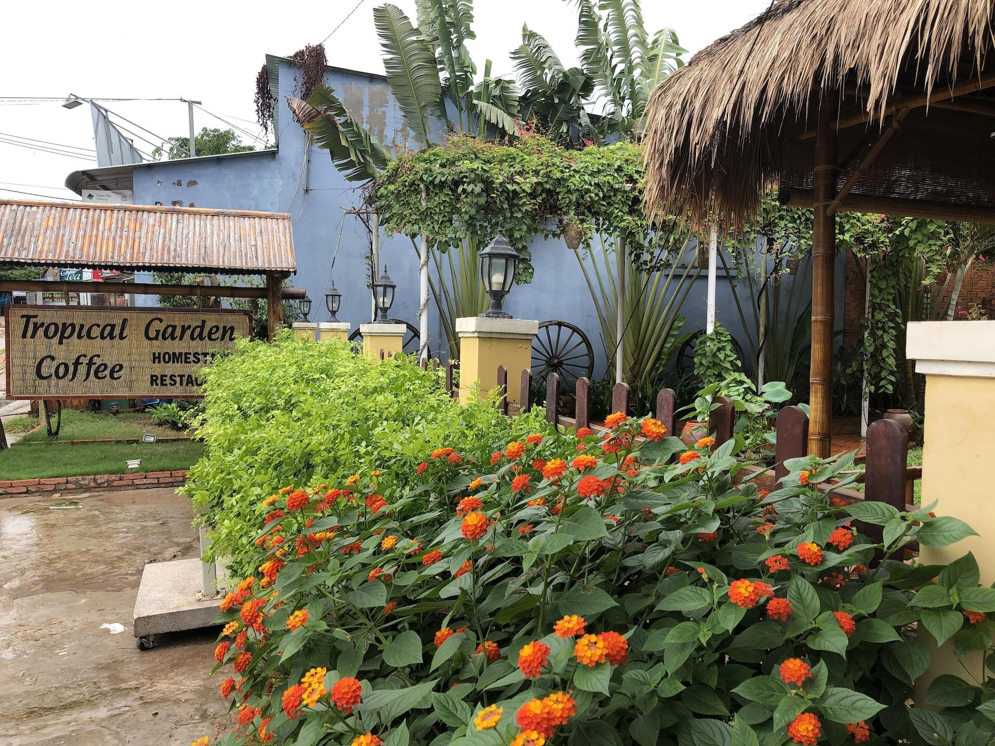 Tropical Garden Homestay - фото