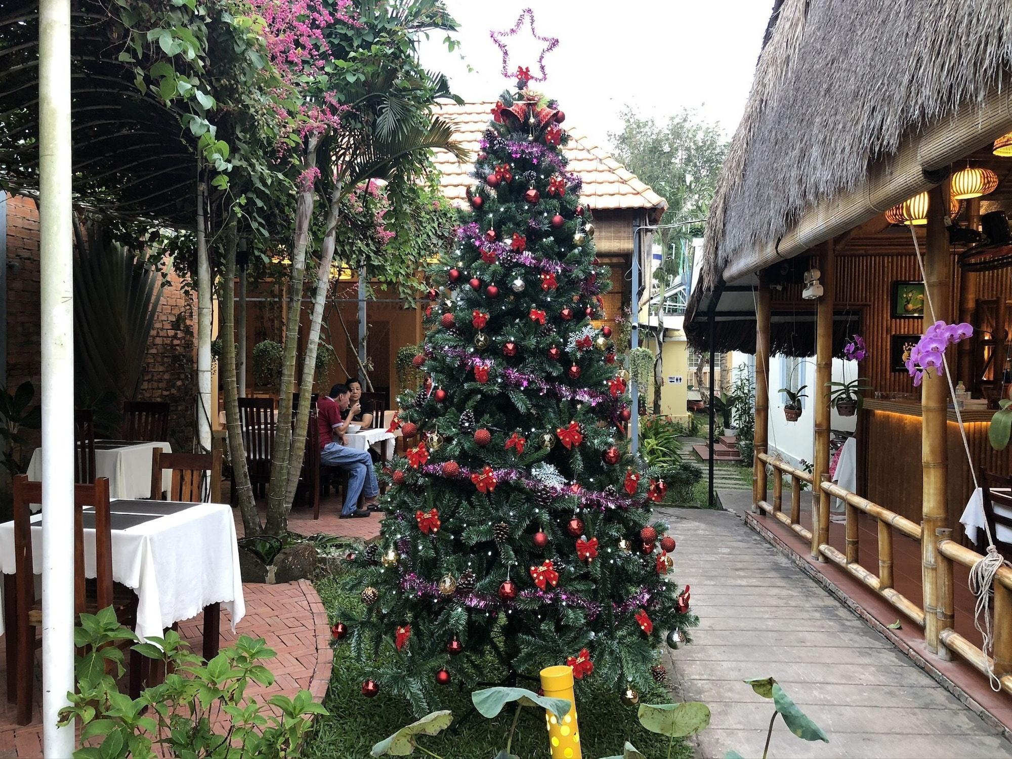Tropical Garden Homestay - фото