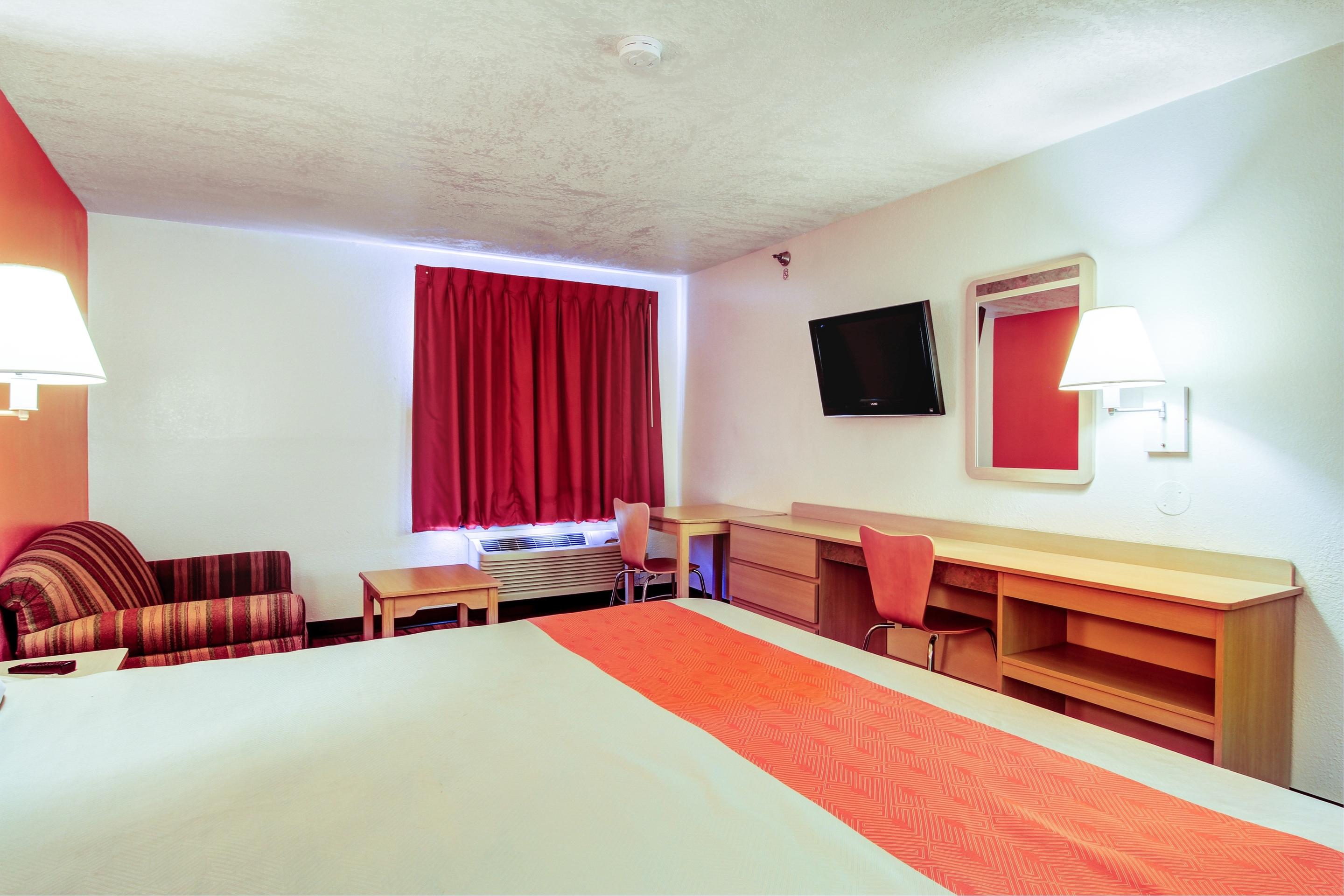 Motel 6 Columbia, MO - East