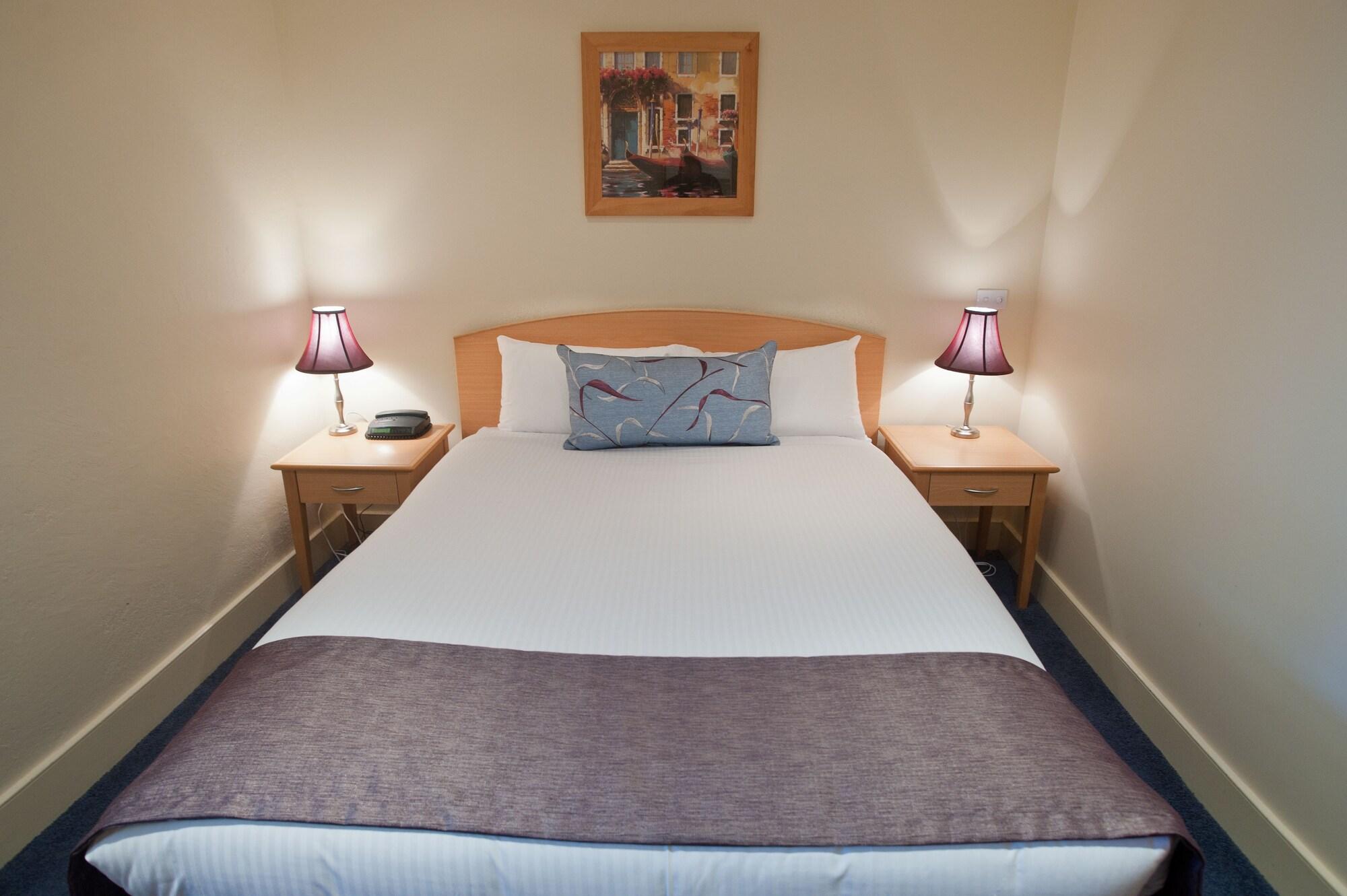 Heritage Inn Bathurst by null