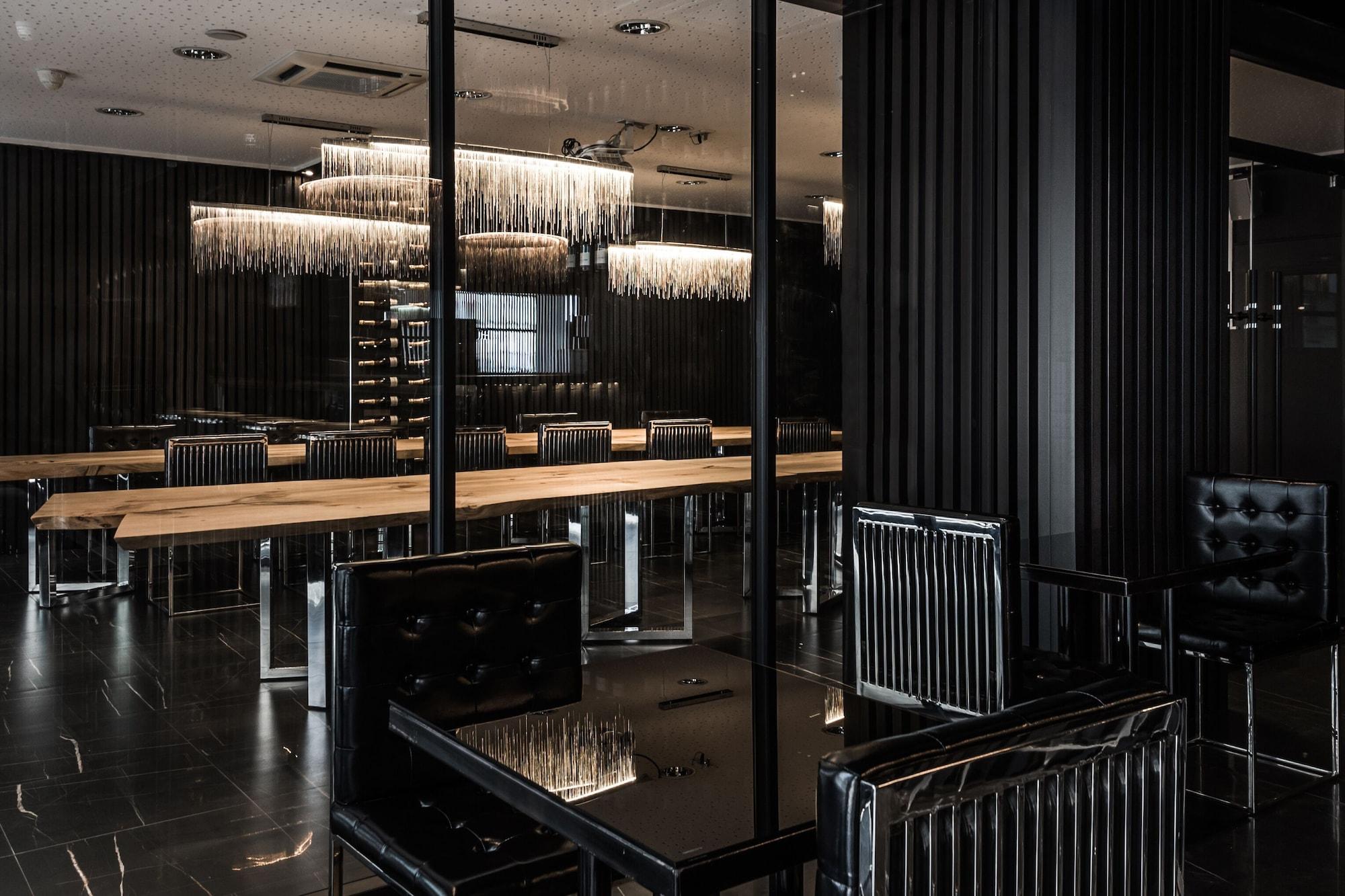 Black Hotels Bonn