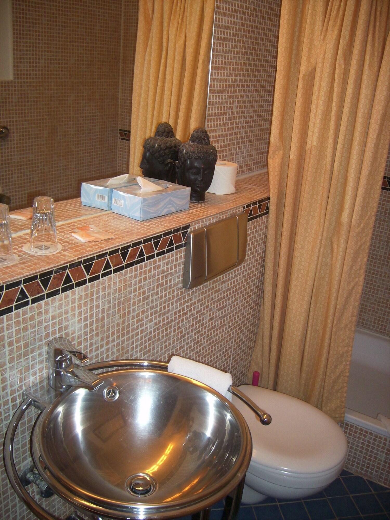 Hotel Village by null