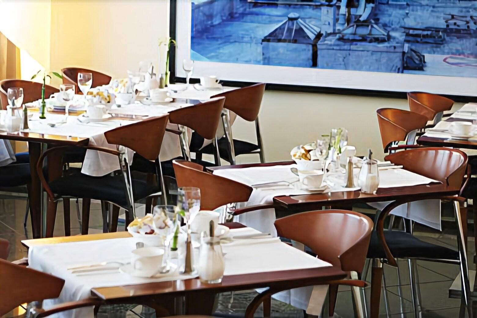Avidon Art Design Hotel