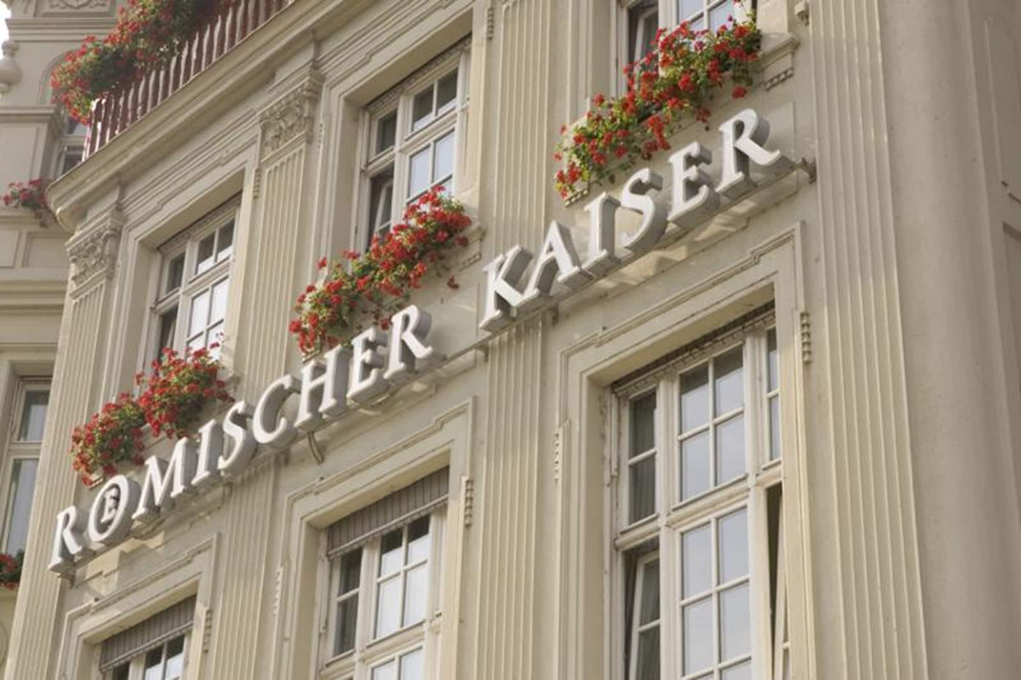 Hotel Römischer Kaiser by null