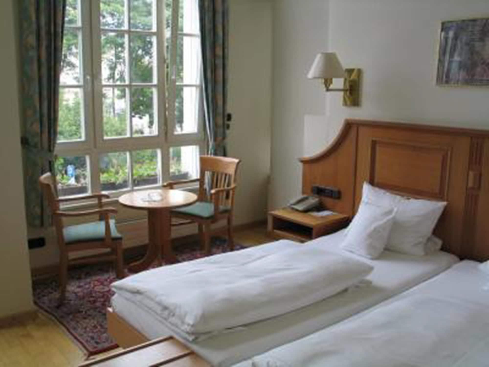 Hotel Römischer Kaiser by null