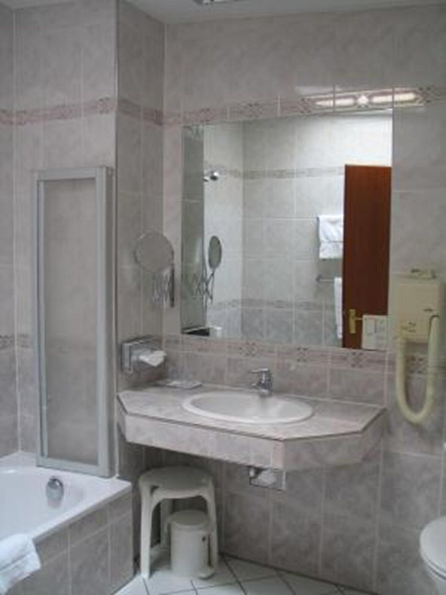 Hotel Römischer Kaiser by null