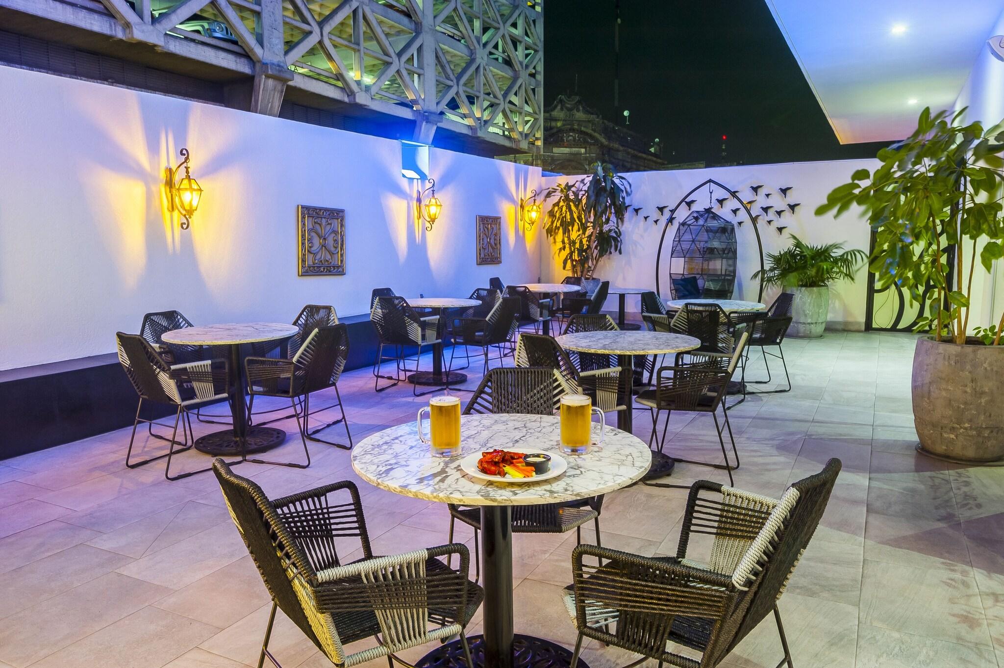 Real Maestranza Hotel by null
