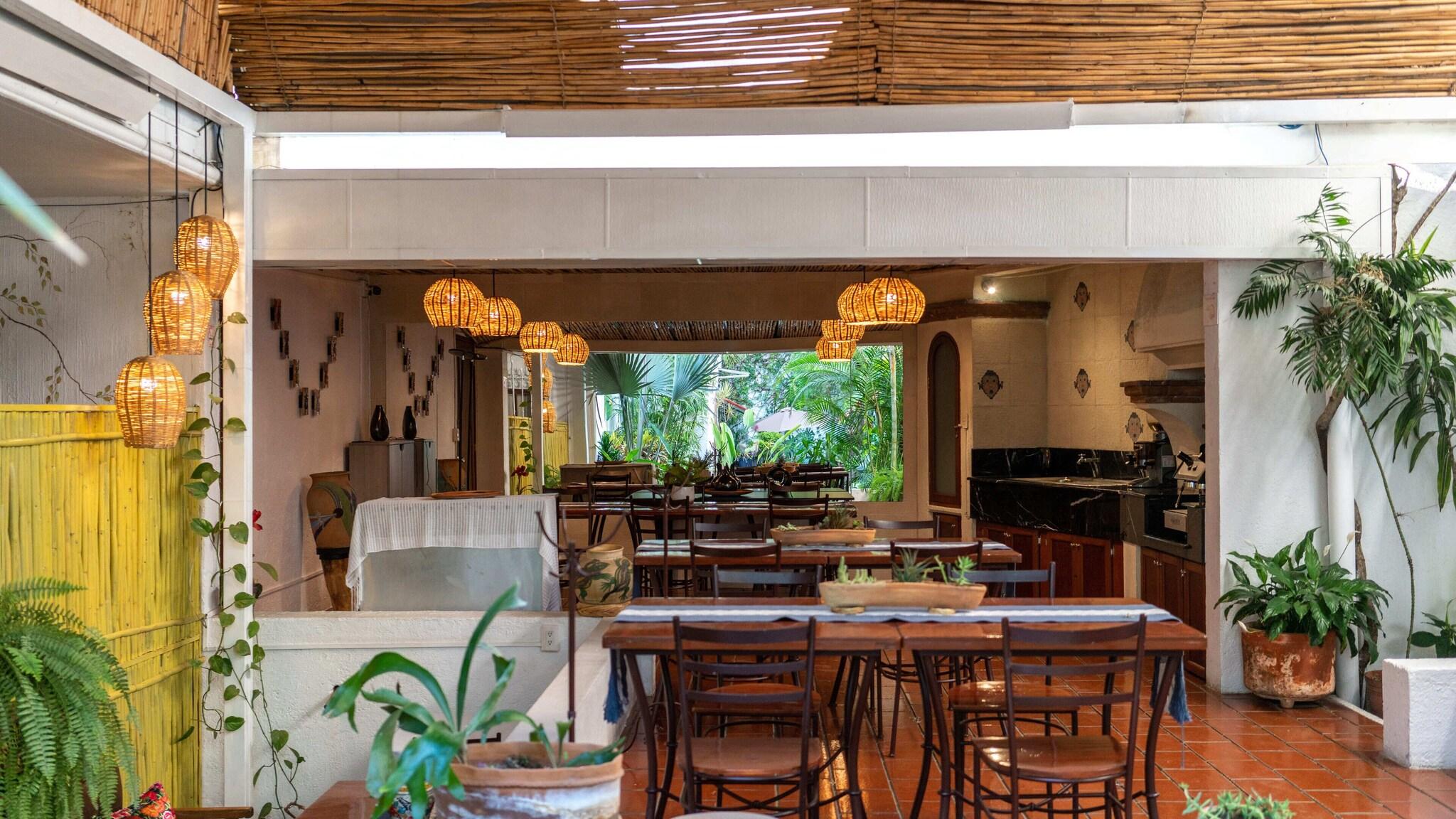 Hotel Boutique Casa Los Cantaros