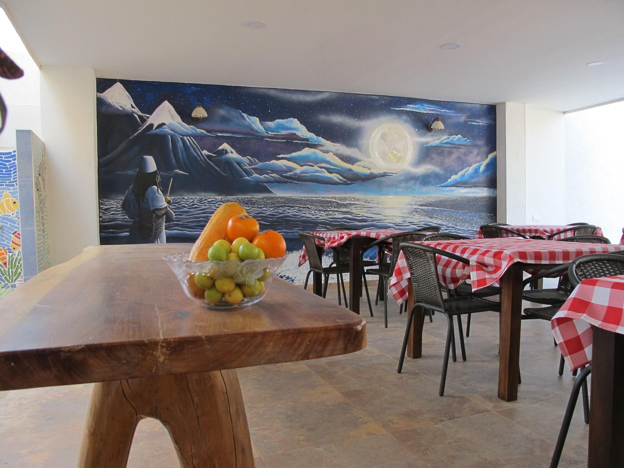 Casa Luna Hotel