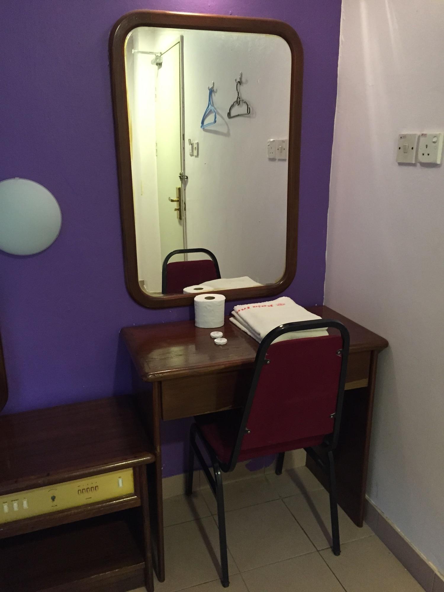 Raja Inn Hotel