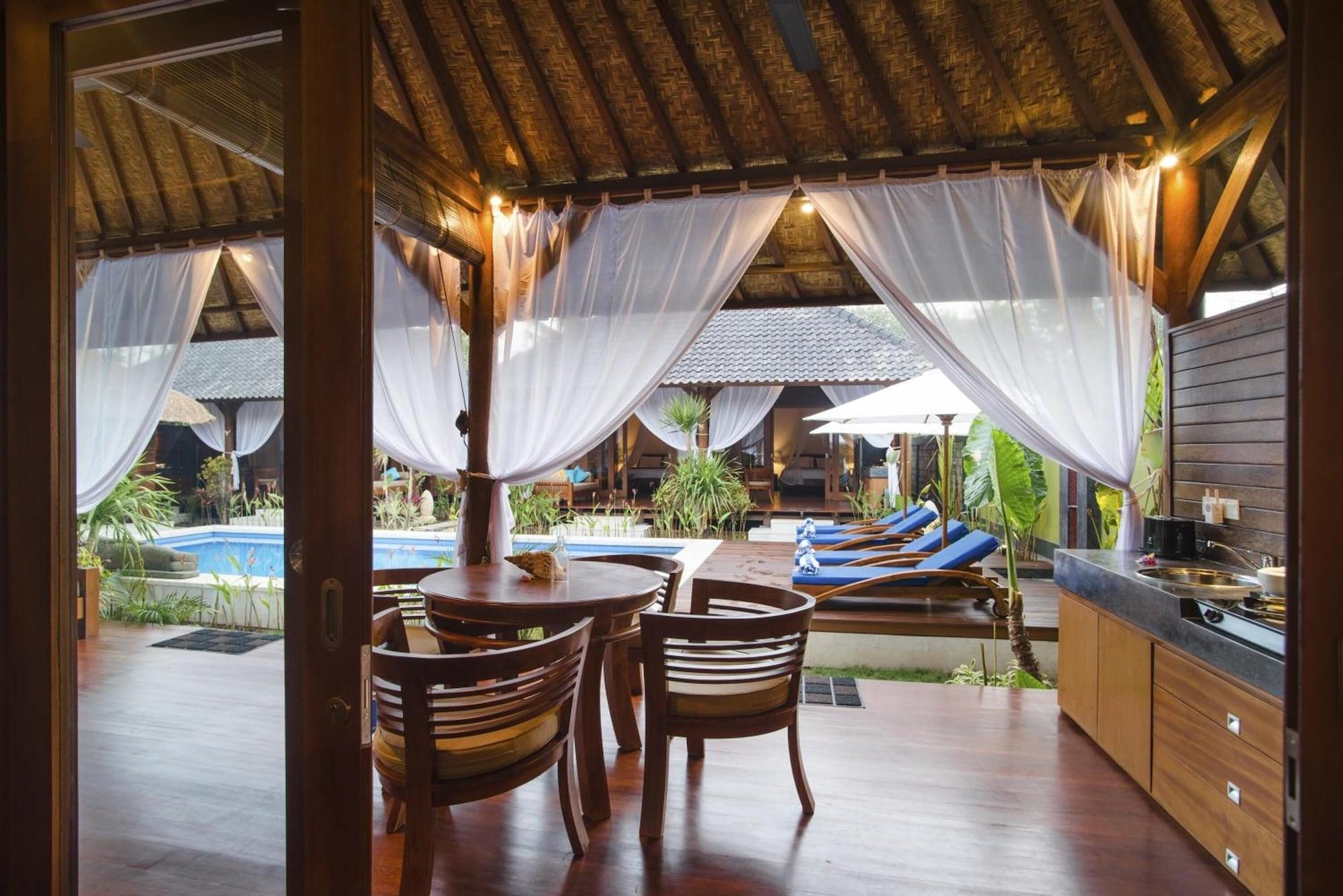 Castaway Resort