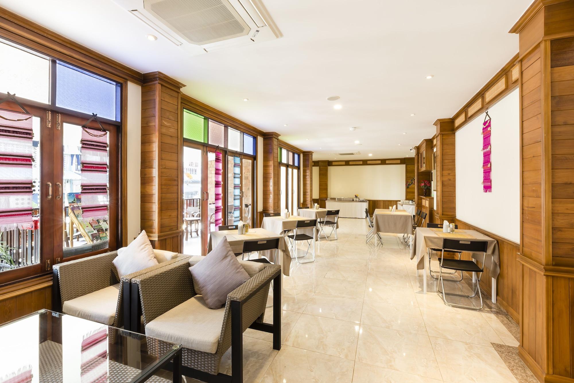 Lee Chiang Hotel by null