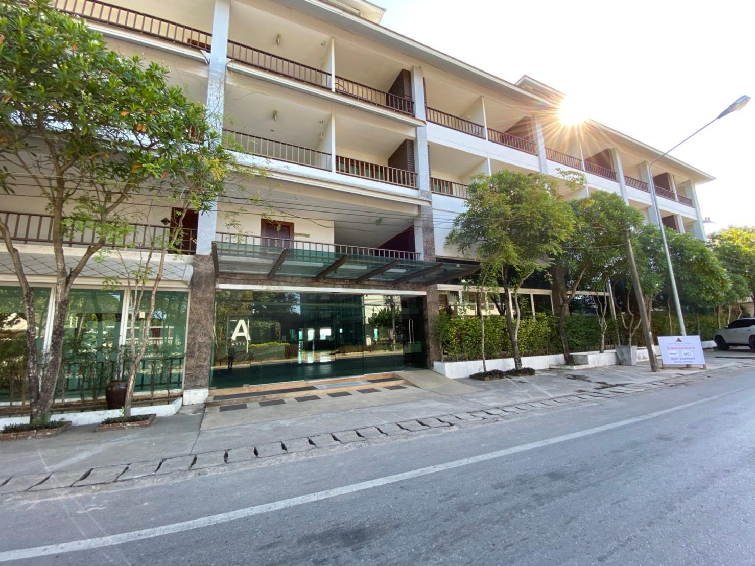 A Hotel Simply