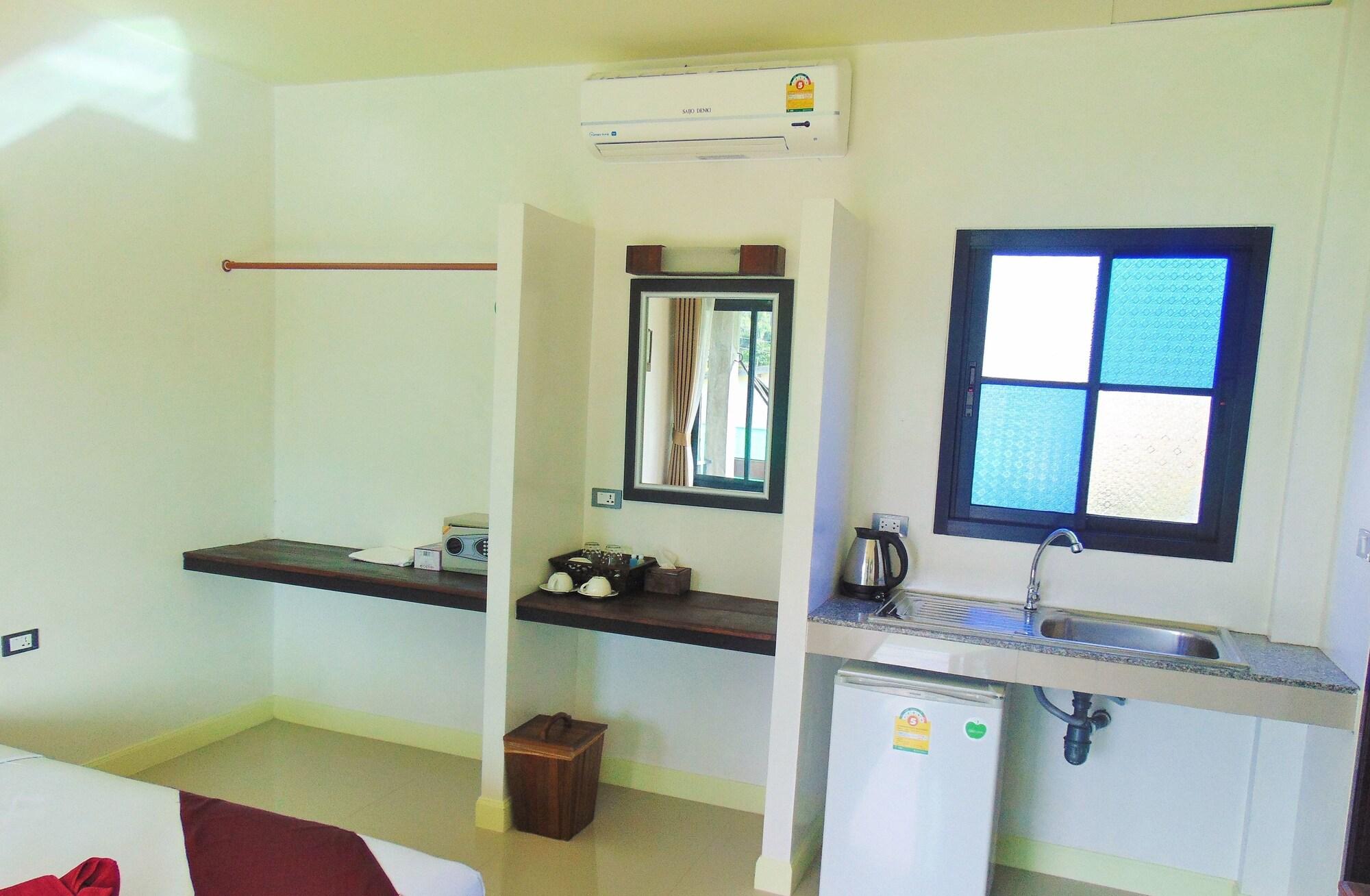 Lanta Amara Resort